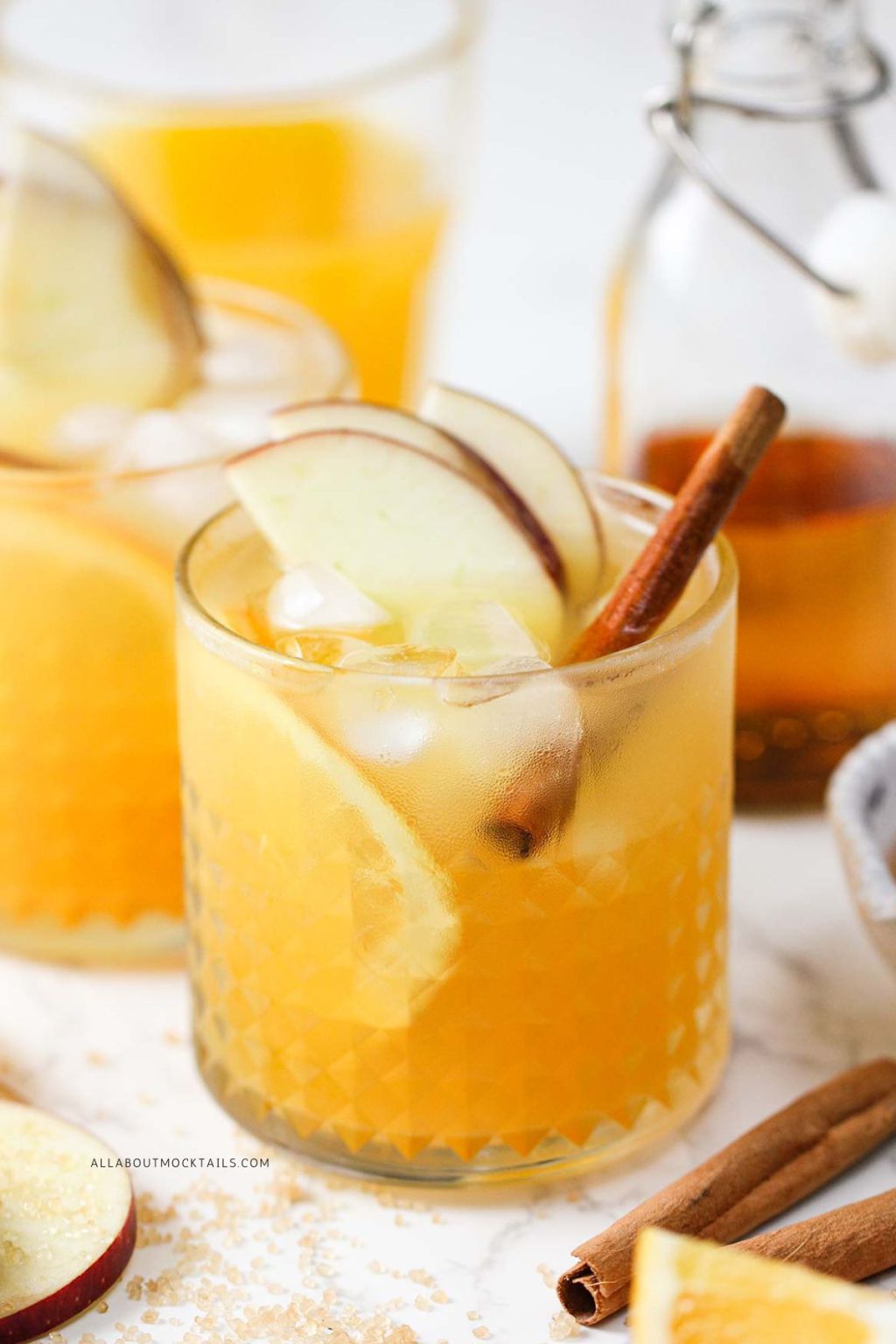 What is a Mocktail? A Guide to the Art of